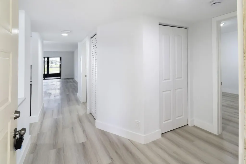 7270 Ashford Place Delray Beach FL 33446