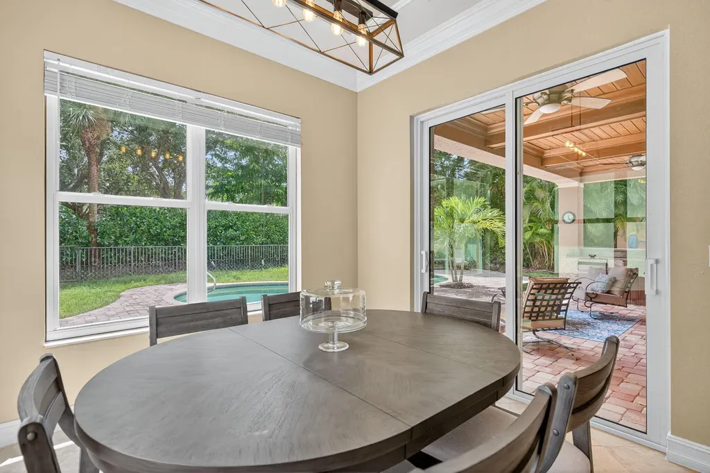 247 Sedona Way Palm Beach Gardens FL 33418