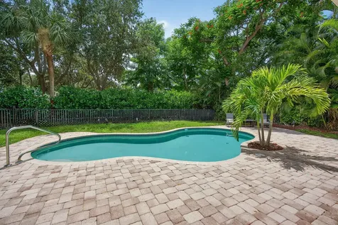 247 Sedona Way Palm Beach Gardens FL 33418