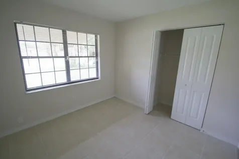 2256 SE East Dunbrooke Circle Port St Lucie FL 34952