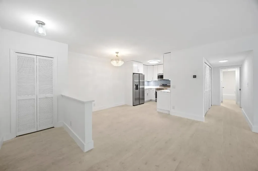 315 Venetian Drive Delray Beach FL 33483