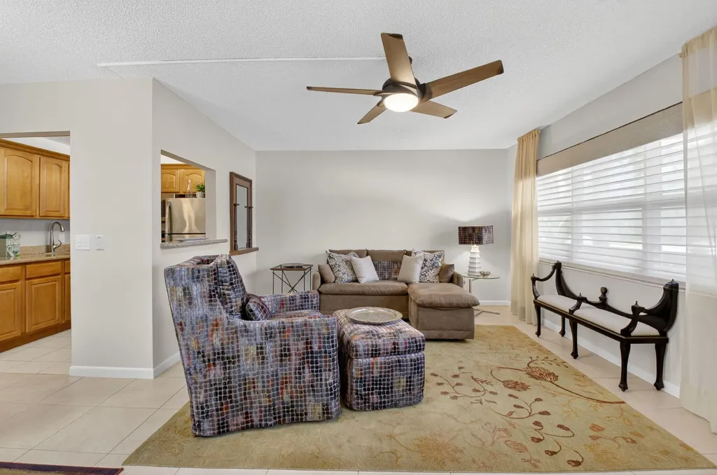 1037 Berkshire B Deerfield Beach FL 33442
