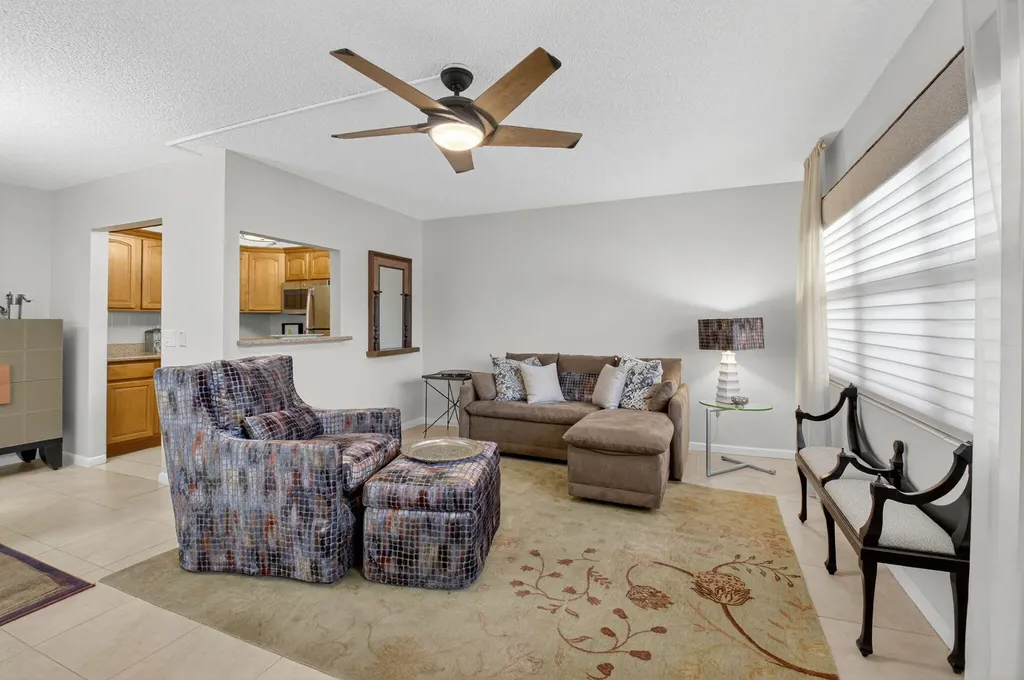 1037 Berkshire B Deerfield Beach FL 33442