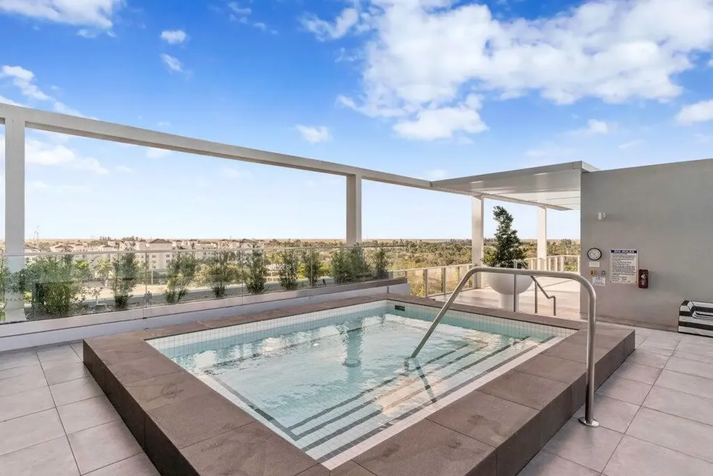 2000 Metropica Way Sunrise FL 33323