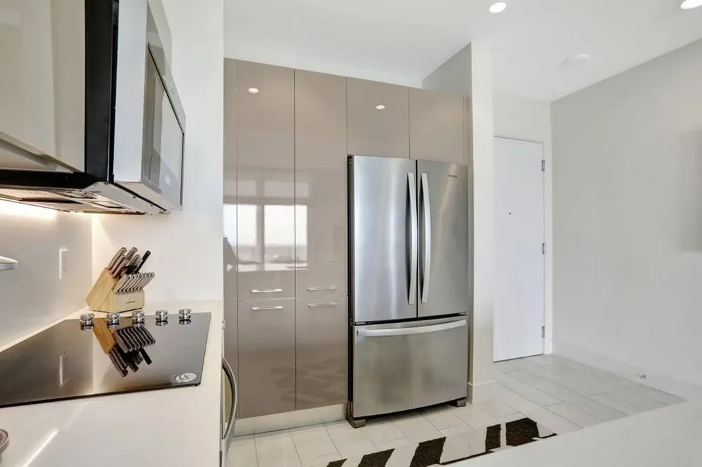 2000 Metropica Way Sunrise FL 33323