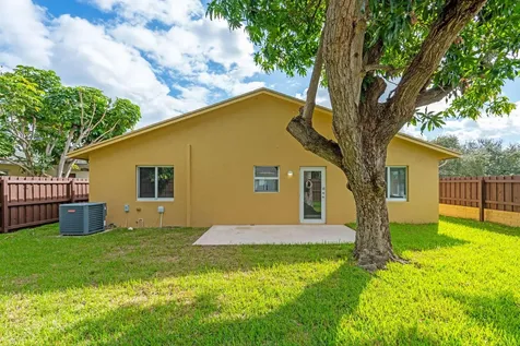 1301 N L Street Lake Worth Beach FL 33460