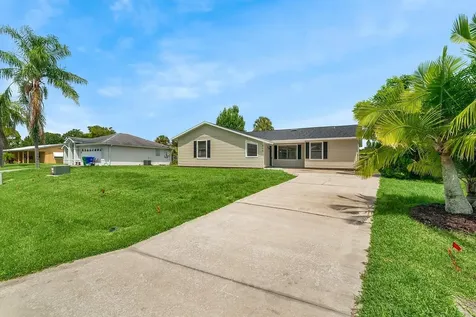 866 Beard Avenue Sebastian FL 32958