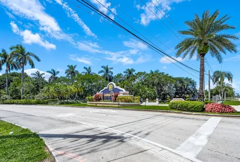 15822 SW 10th Street Pembroke Pines FL 33027