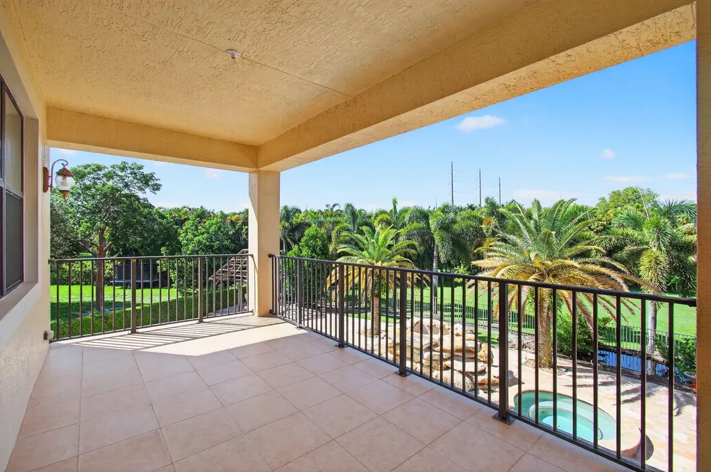 9576 Equus Circle Boynton Beach FL 33472