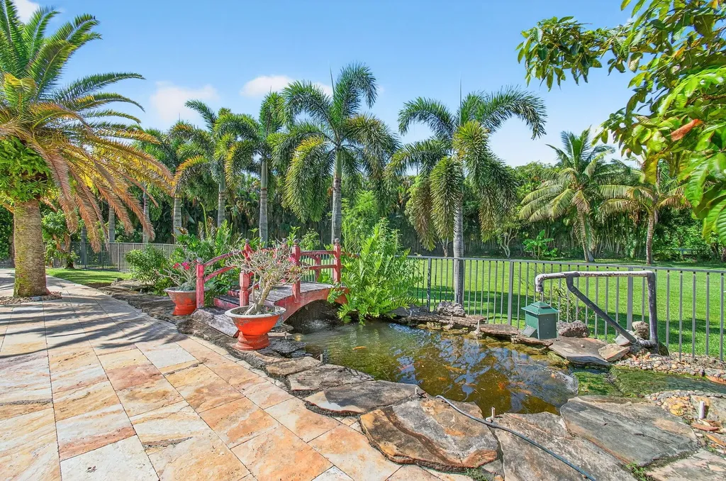 9576 Equus Circle Boynton Beach FL 33472