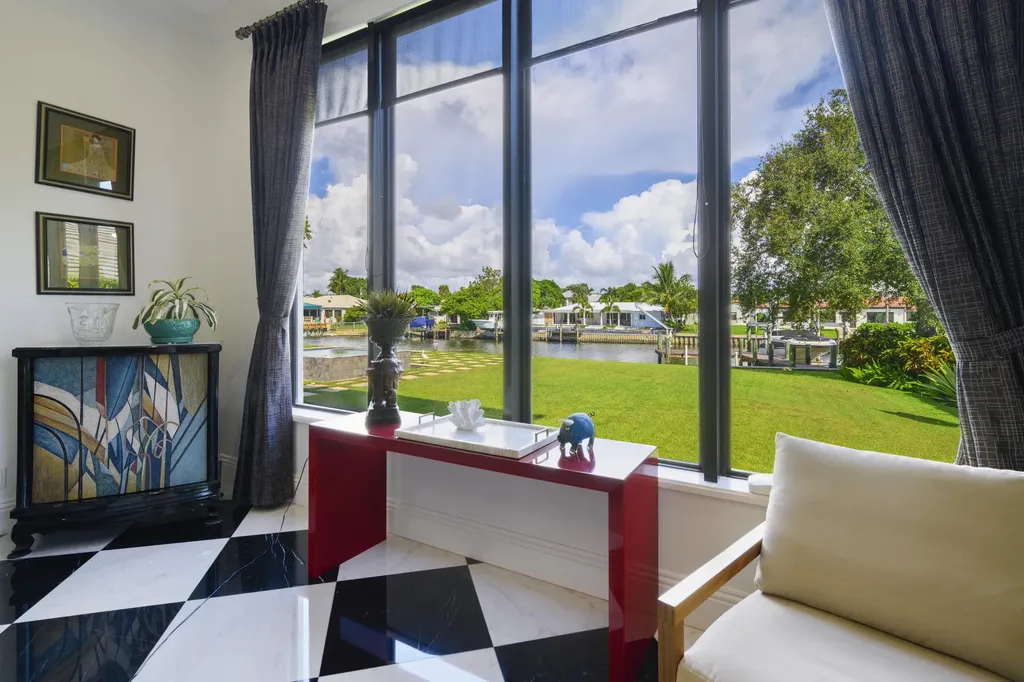 1950 Portage Landing N North Palm Beach FL 33408