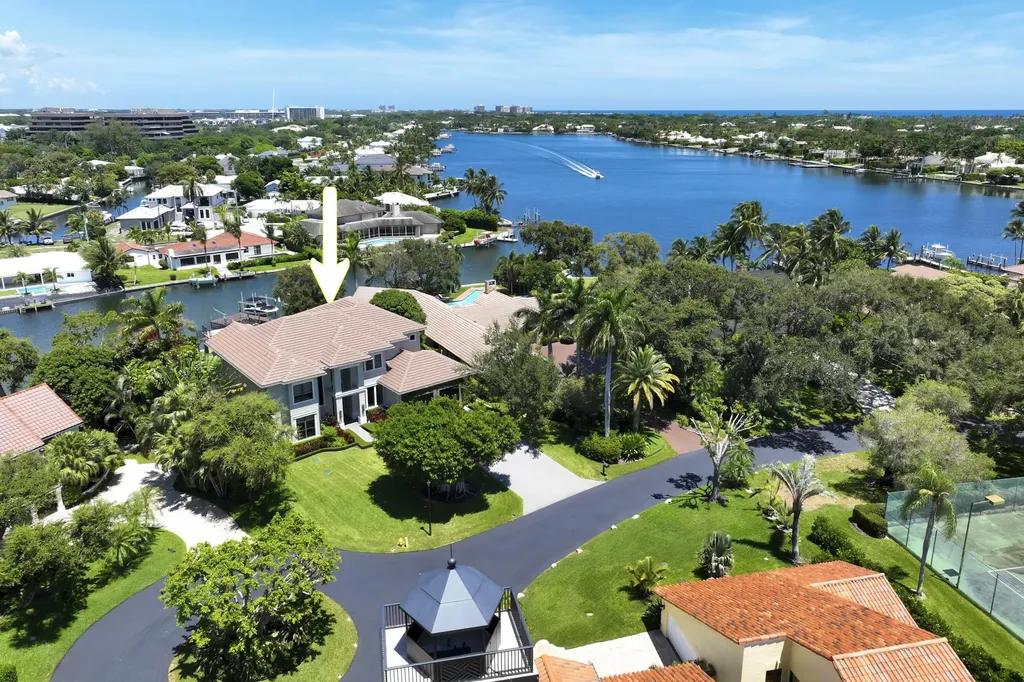 1950 Portage Landing N North Palm Beach FL 33408