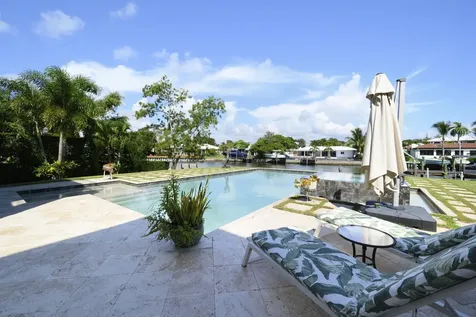 1950 Portage Landing N North Palm Beach FL 33408