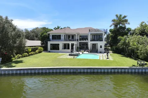 1950 Portage Landing N North Palm Beach FL 33408