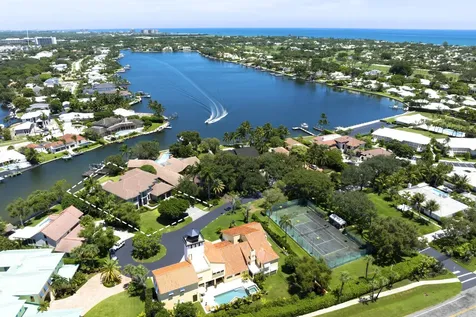 1950 Portage Landing N North Palm Beach FL 33408