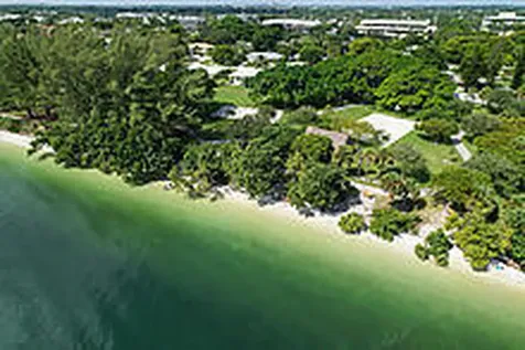 1950 Portage Landing N North Palm Beach FL 33408