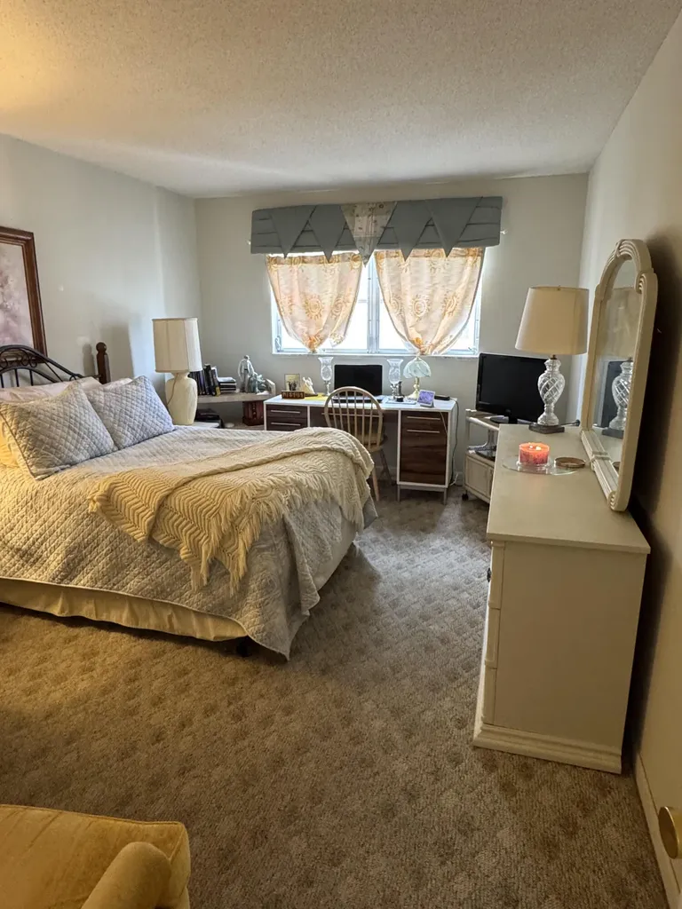 650 Snug Harbor Drive Boynton Beach FL 33435