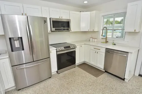 1395 NE Flora Place Jensen Beach FL 34957