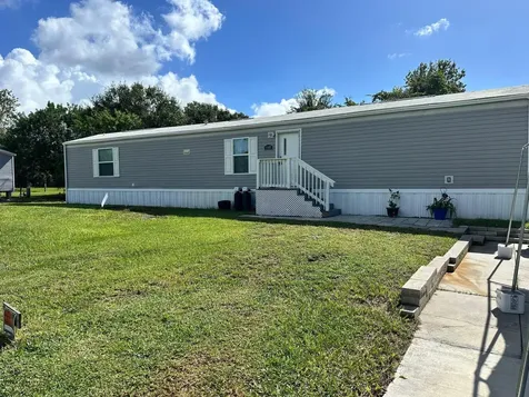 5945 SE 95th Trail Okeechobee FL 34974