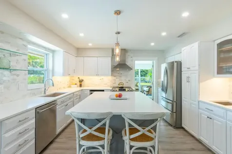 1967 NW Palmetto Terrace Stuart FL 34994