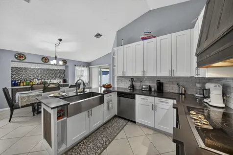 412 SW David Terrace Port St Lucie FL 34953