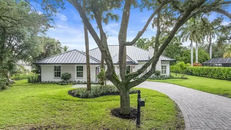 18433 SE Heritage Drive Tequesta FL 33469