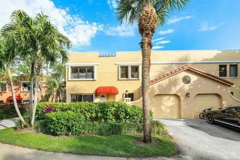 82 Uno Lago Drive Juno Beach FL 33408