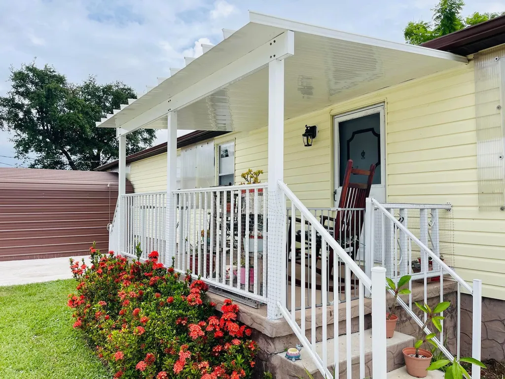 2301 SE 33rd Street Okeechobee FL 34974