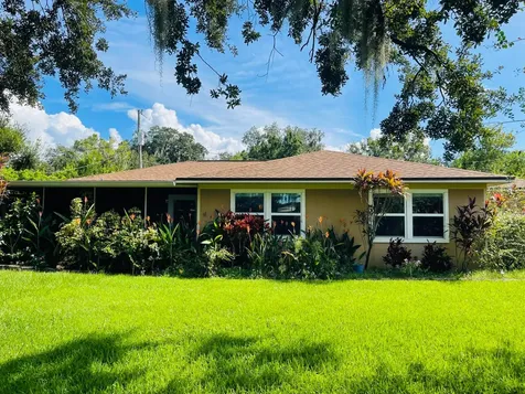 1610 Pruitts Landing Lake Placid FL 33852