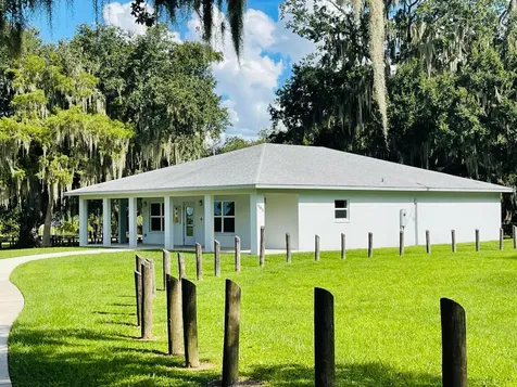 1610 Pruitts Landing Lake Placid FL 33852