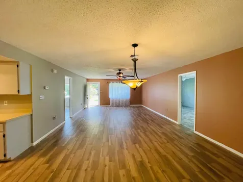 1610 Pruitts Landing Lake Placid FL 33852