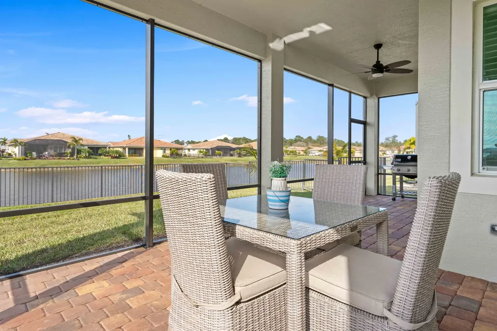 25074 SW Alberti Way Port St Lucie FL 34986