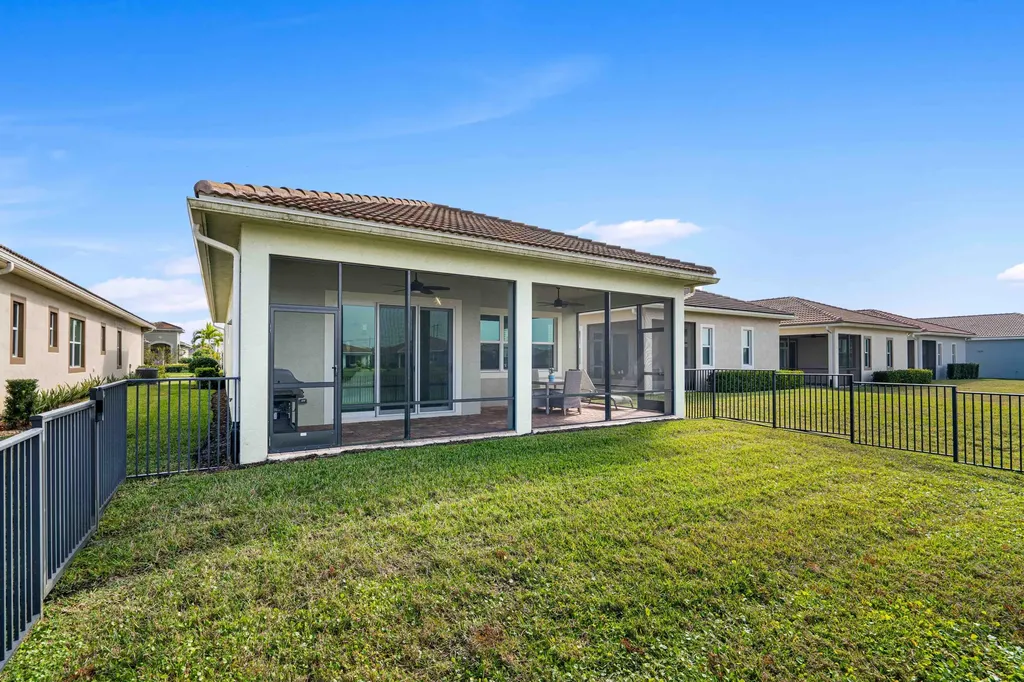 25074 SW Alberti Way Port St Lucie FL 34986