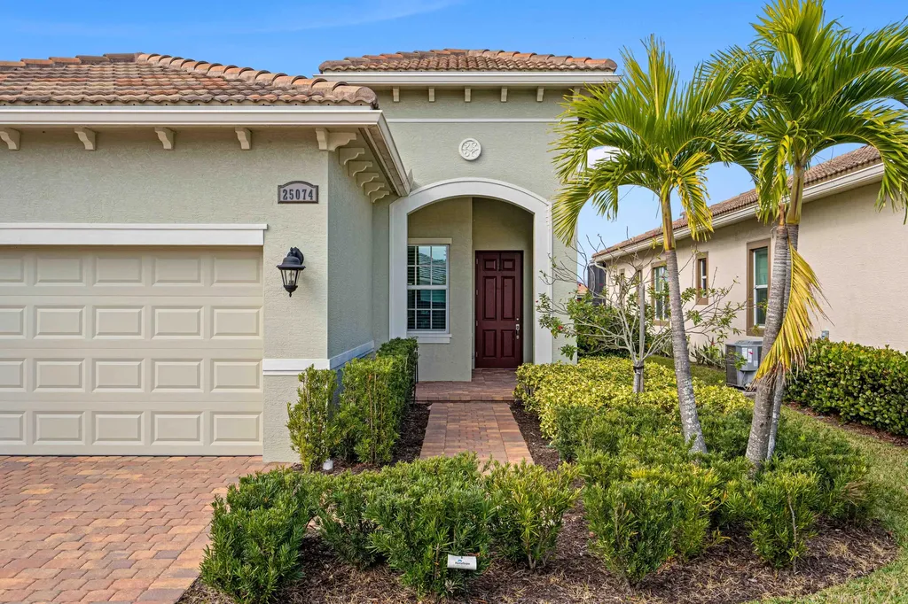 25074 SW Alberti Way Port St Lucie FL 34986
