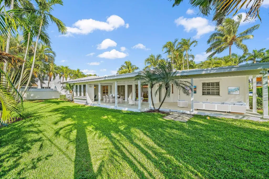 210 Russlyn Drive West Palm Beach FL 33405