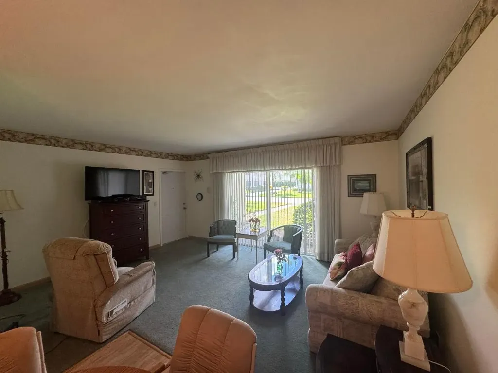 115 S South Boulevard Boynton Beach FL 33435
