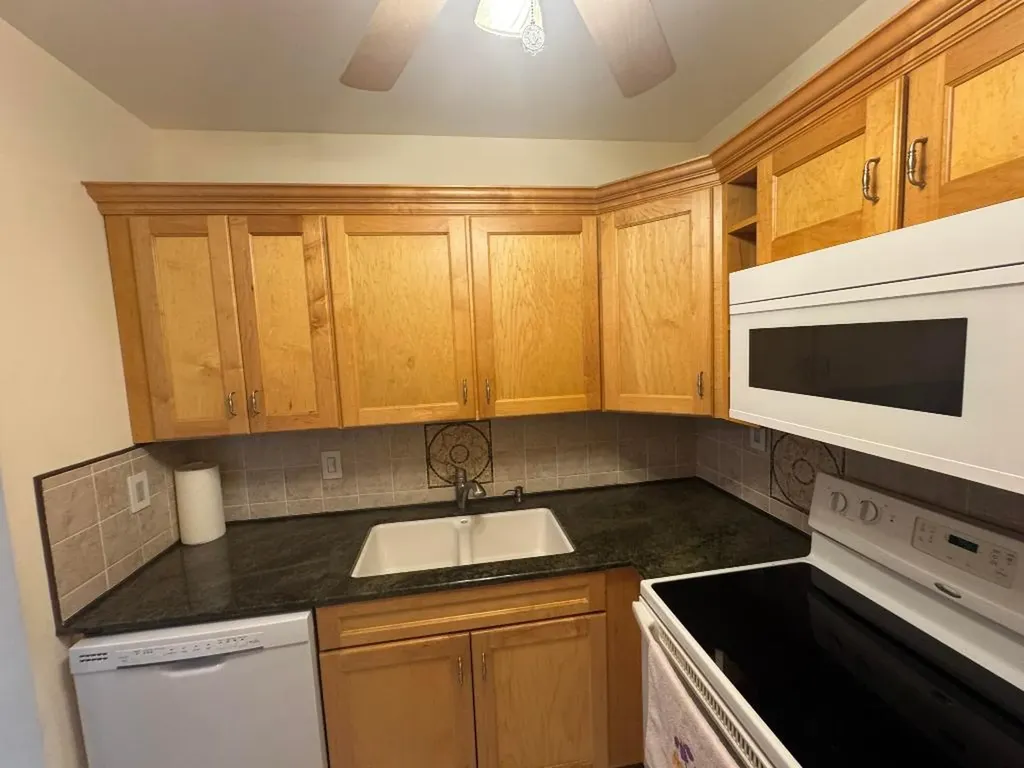 115 S South Boulevard Boynton Beach FL 33435
