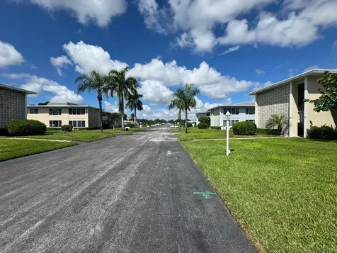 115 S South Boulevard Boynton Beach FL 33435