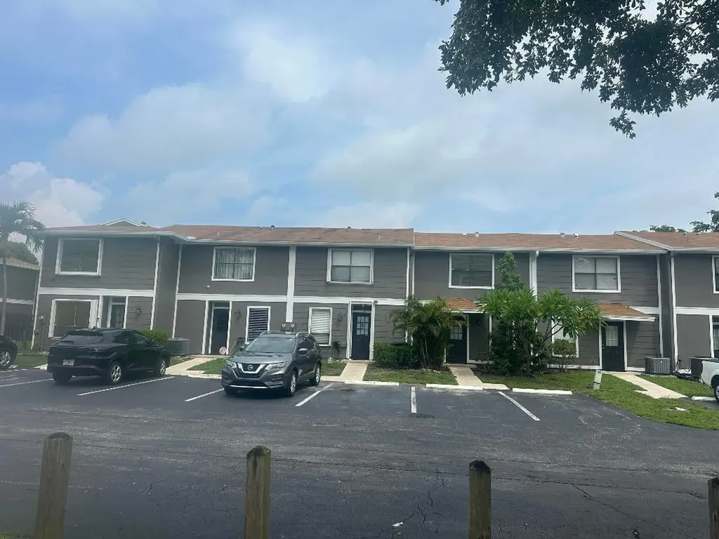 5508 Cannon Way West Palm Beach FL 33415