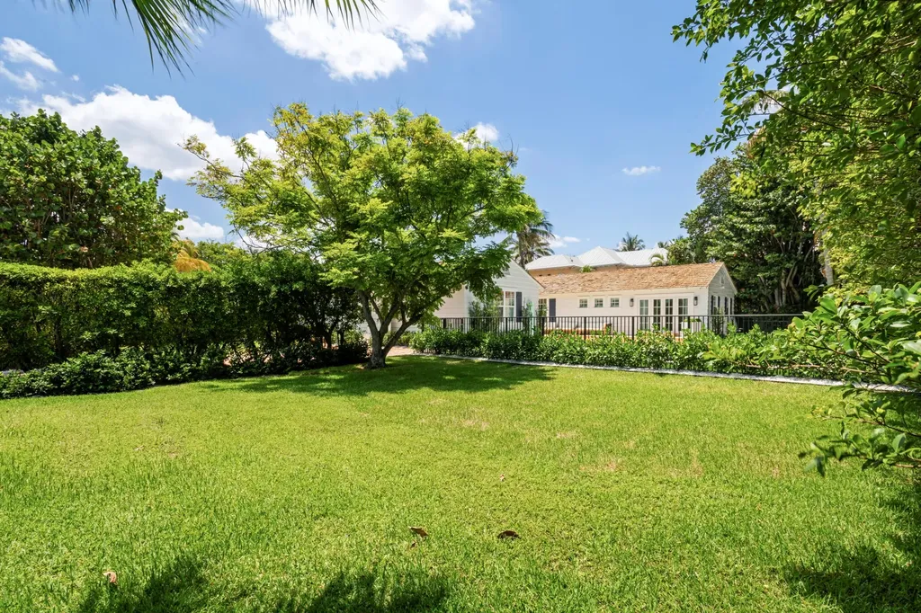 1017 Tamarind Road Delray Beach FL 33483