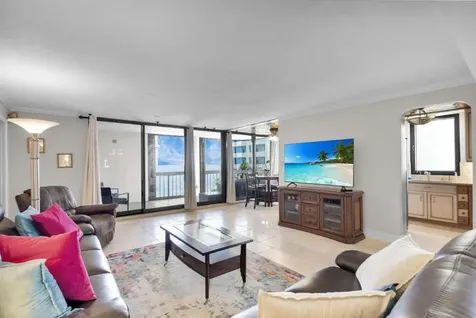 5380 N Ocean Drive Singer Island FL 33404