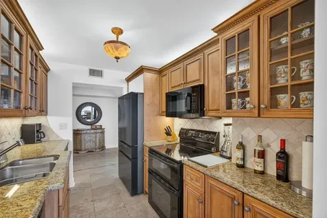 5550 N Ocean Drive Singer Island FL 33404