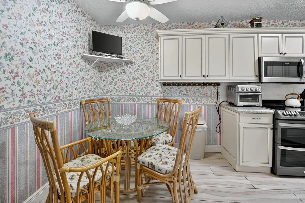 5217 Brisata Circle Boynton Beach FL 33437