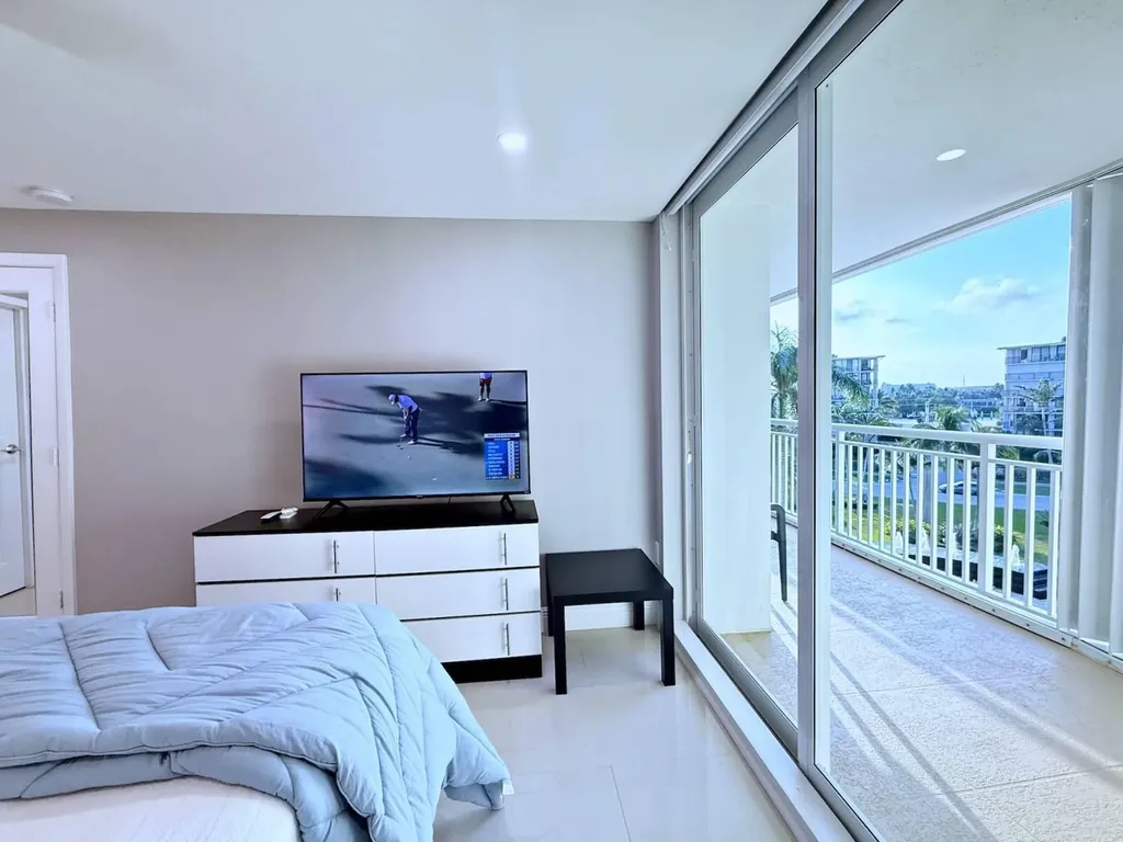 3546 S Ocean Boulevard South Palm Beach FL 33480