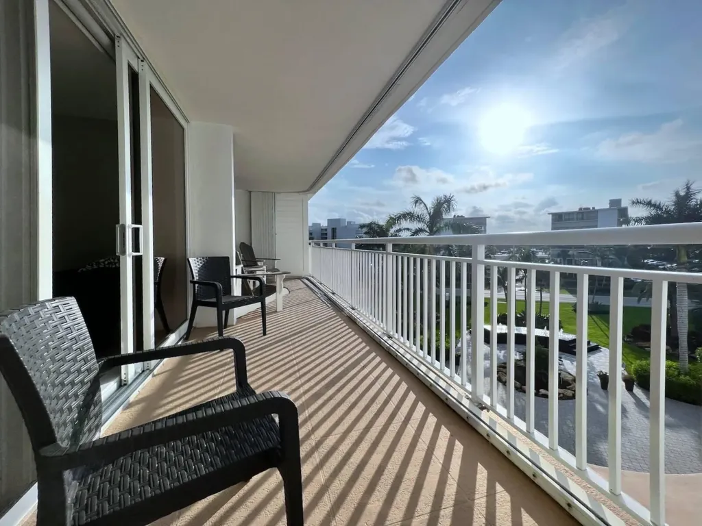 3546 S Ocean Boulevard South Palm Beach FL 33480