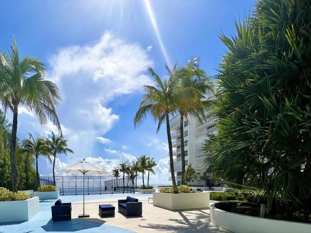 3546 S Ocean Boulevard South Palm Beach FL 33480