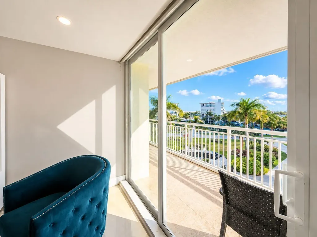 3546 S Ocean Boulevard South Palm Beach FL 33480