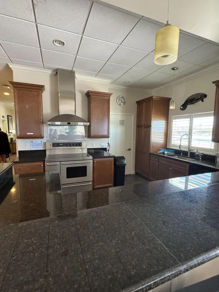 2010 S Federal Highway Boynton Beach FL 33435