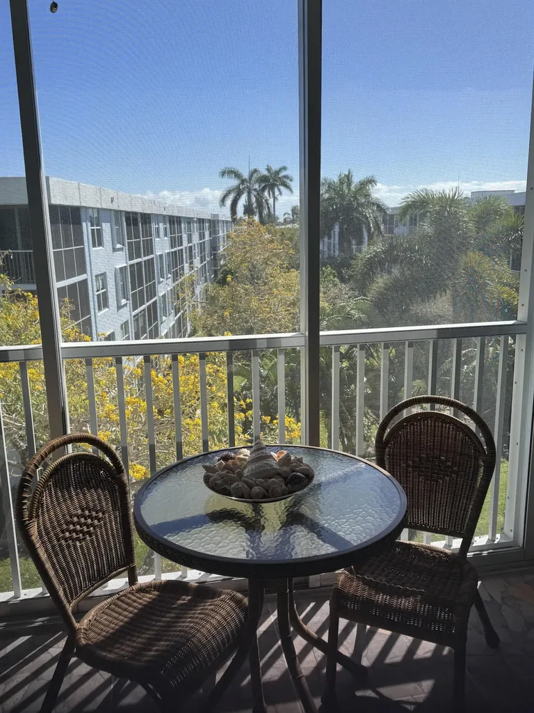 2010 S Federal Highway Boynton Beach FL 33435