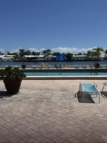 2010 S Federal Highway Boynton Beach FL 33435